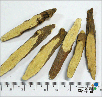 감초(신강) 1kg.